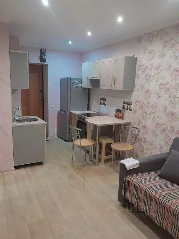 Студия Ростовская область, Шахты Текстильная ул., 8 (17.0 м) - Фото 1