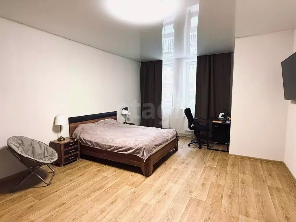 2-к кв. Свердловская область, Екатеринбург ул. Счастливая, 4 (76.3 м) - Фото 2