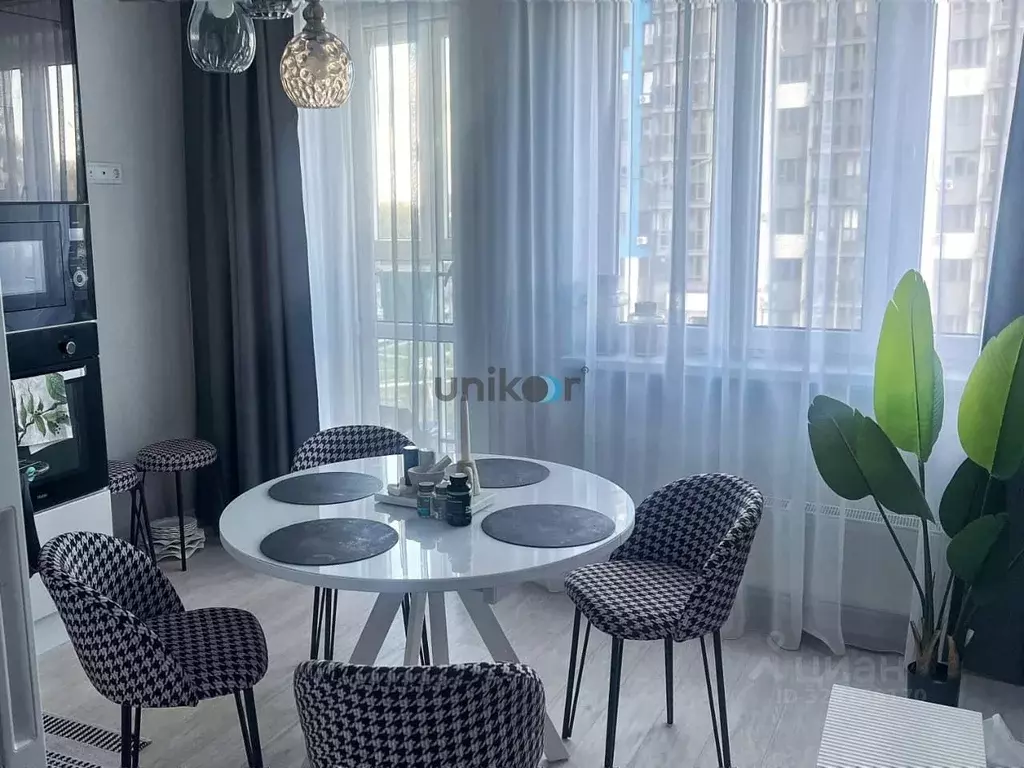 2-к кв. Башкортостан, Уфа Ставропольская ул., 2 (47.6 м) - Фото 1