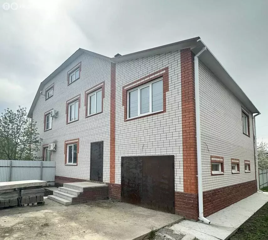 Дом в Барнаул, Дружная улица, 33 (220 м) - Фото 1