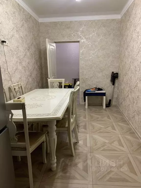2-к кв. Северная Осетия, Владикавказ ул. Леонова, 8 (70.0 м) - Фото 0