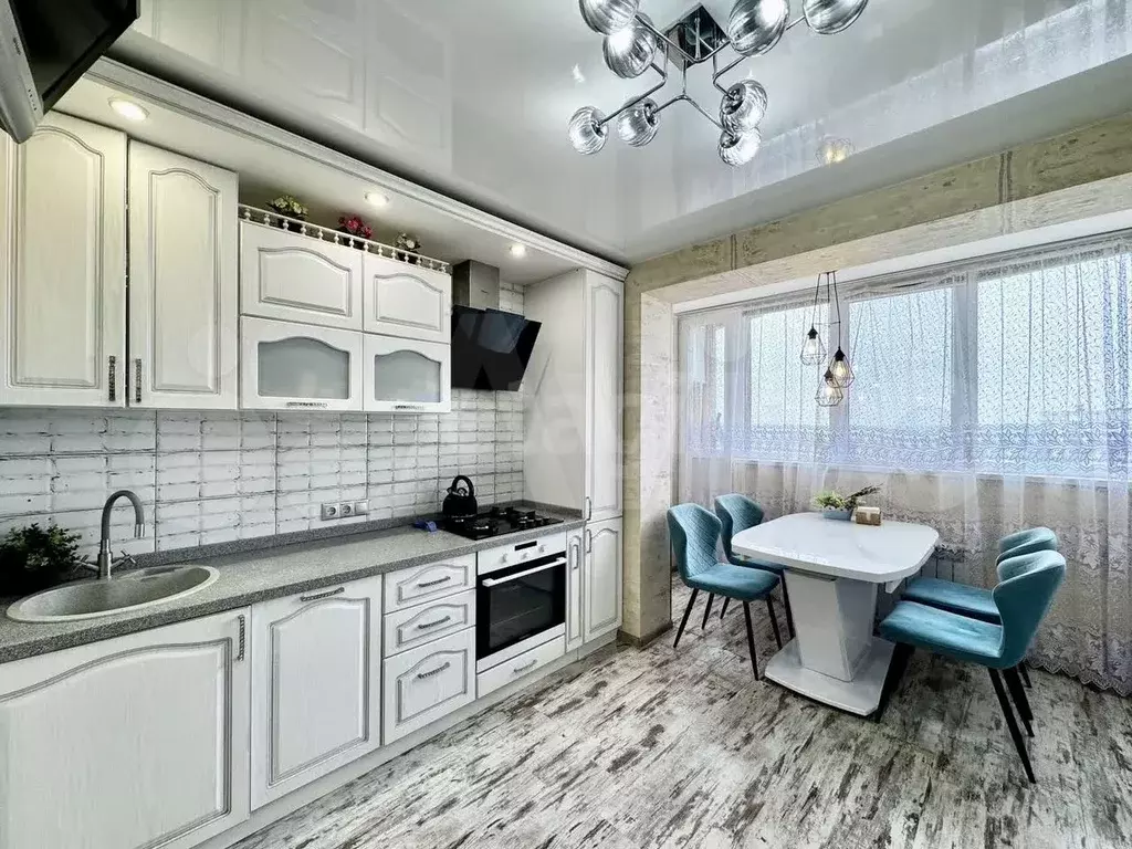 3-к. квартира, 74 м, 8/9 эт. - Фото 0