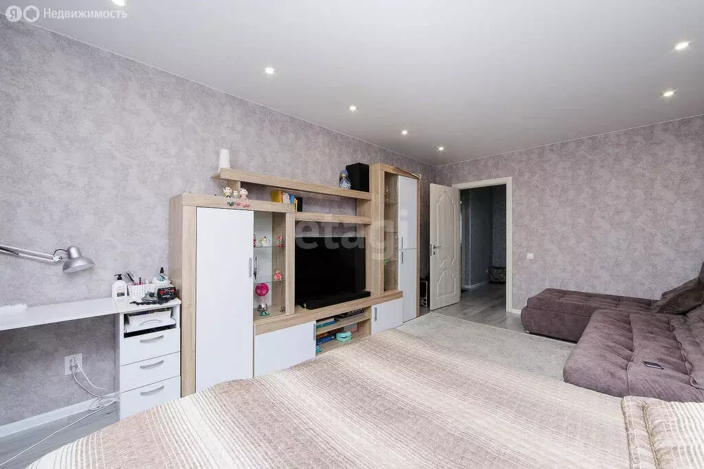 2-комнатная квартира: Калининград, Пригородная улица, 13к1 (53.4 м) - Фото 1