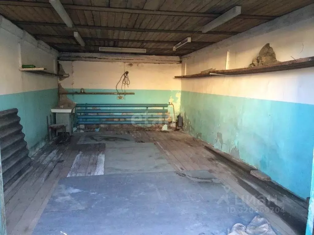 Гараж в Саха (Якутия), Якутск ул. Красильникова, 21Г (28 м) - Фото 1