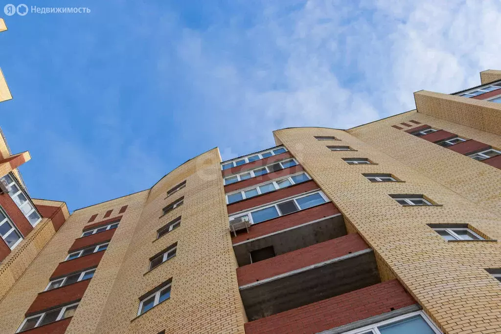 2-комнатная квартира: Тюмень, улица Куйбышева, 25 (80.3 м) - Фото 2