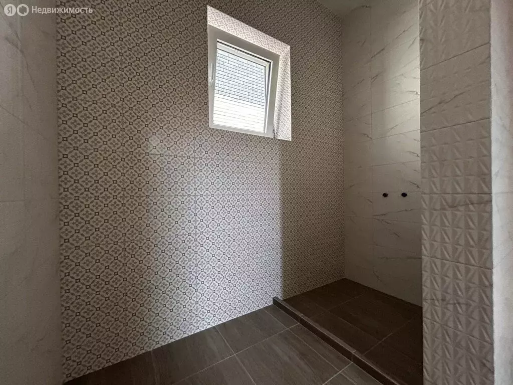 Дом в Горячий Ключ, переулок Нефтяников (108.1 м) - Фото 0