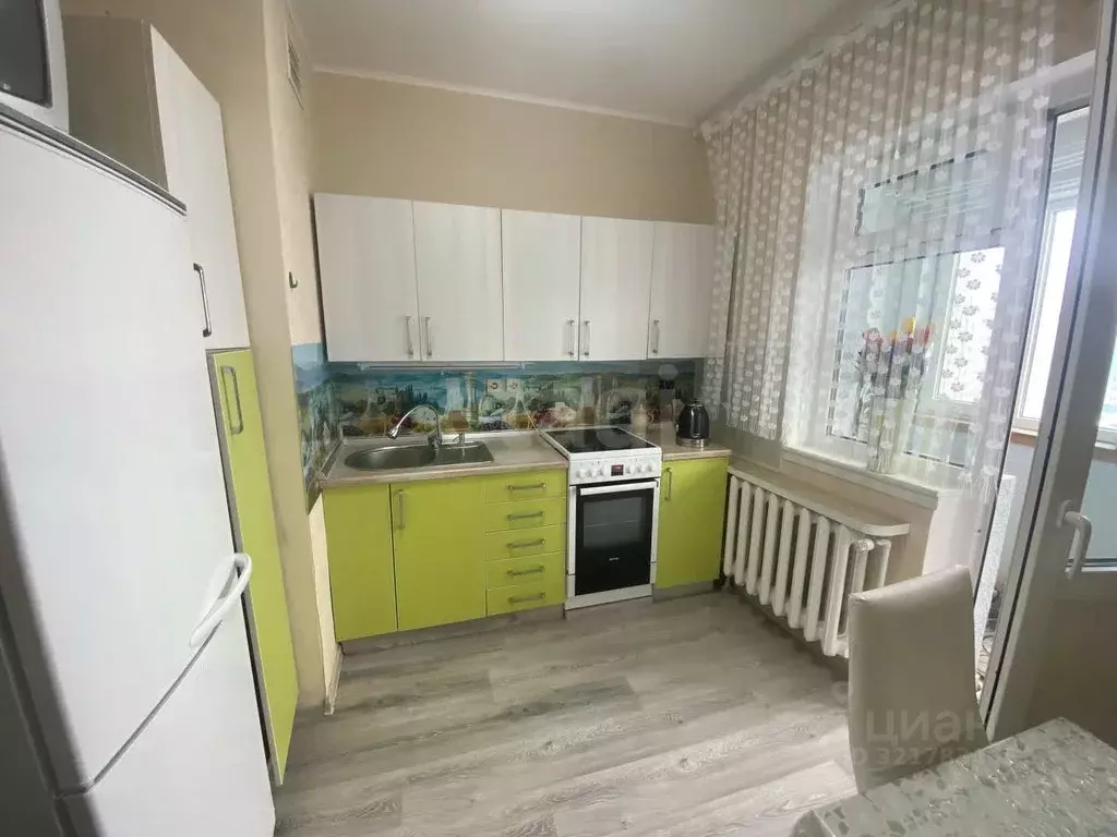 3-к кв. Ямало-Ненецкий АО, Ноябрьск Советская ул., 104 (71.9 м) - Фото 1