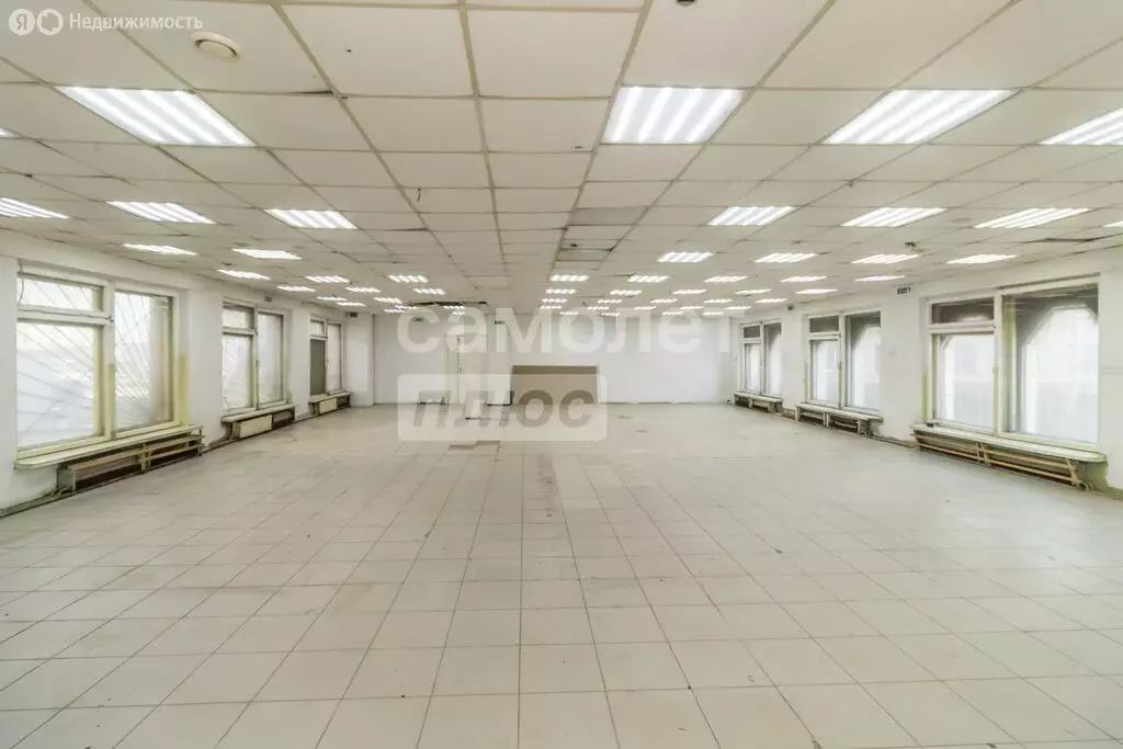 Помещение свободного назначения (300 м) - Фото 1