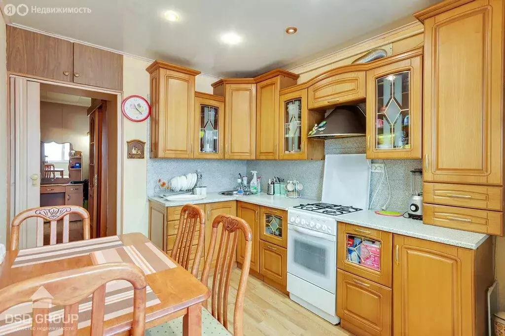 1-комнатная квартира: село Сосновка, улица Площадь Мира, 5 (40 м) - Фото 1