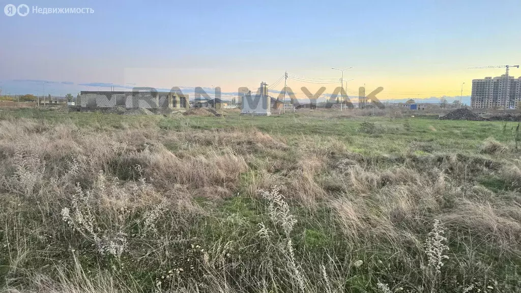 Участок в Майкоп, Улица Пшимафа Аутлева (7.8199997 м) - Фото 1