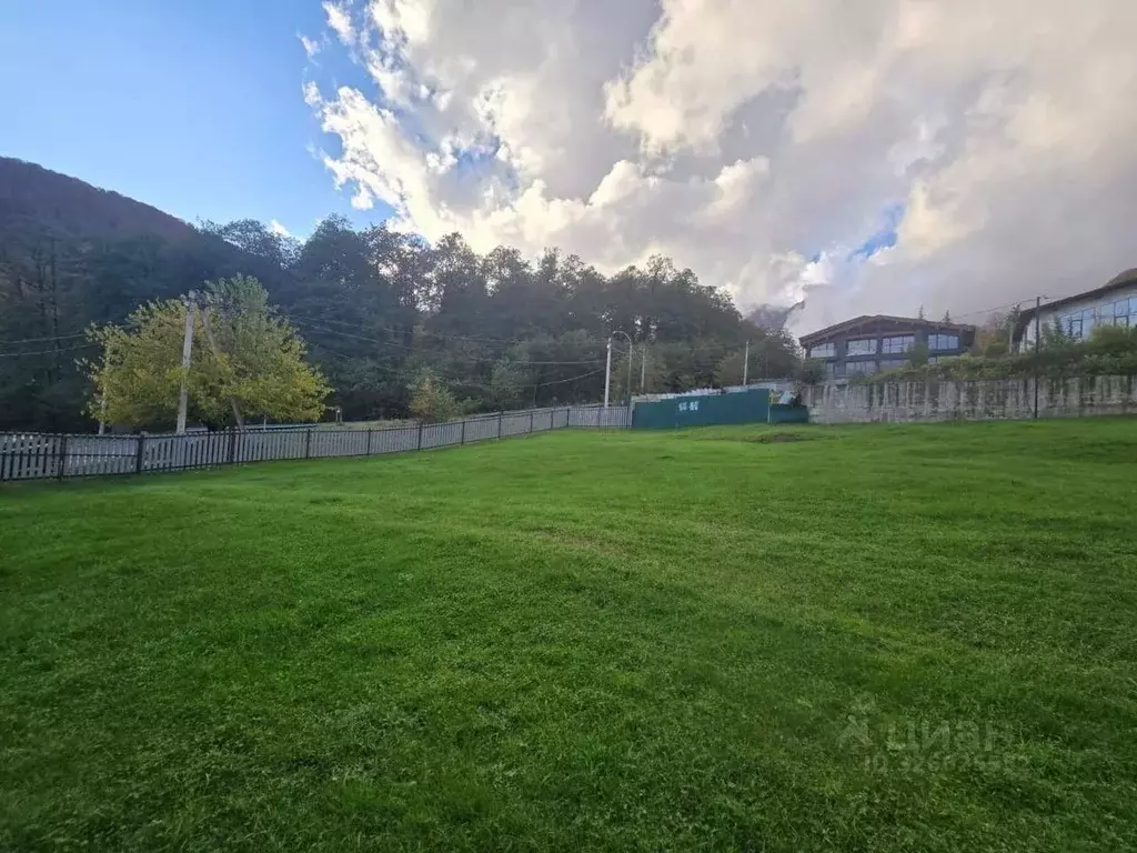 Участок в Краснодарский край, Сочи Красная Поляна пгт, 2-й Садовый ... - Фото 2