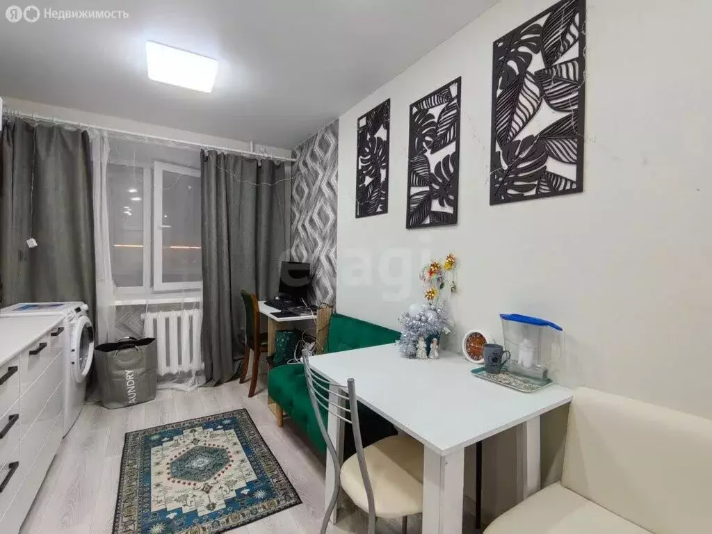 1-комнатная квартира: Тобольск, 6-й микрорайон, 2 (38.1 м) - Фото 2