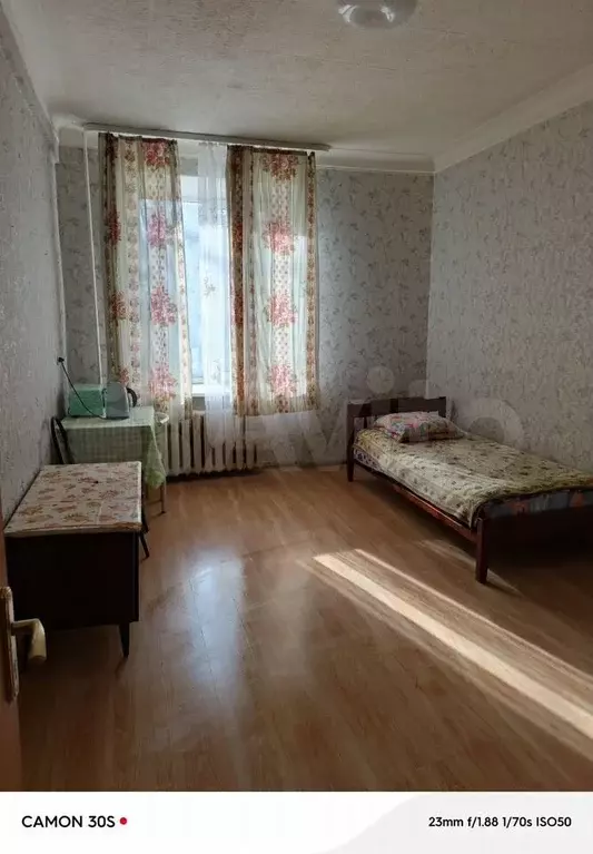 Комната 17 м в 3-к., 1/4 эт. - Фото 0