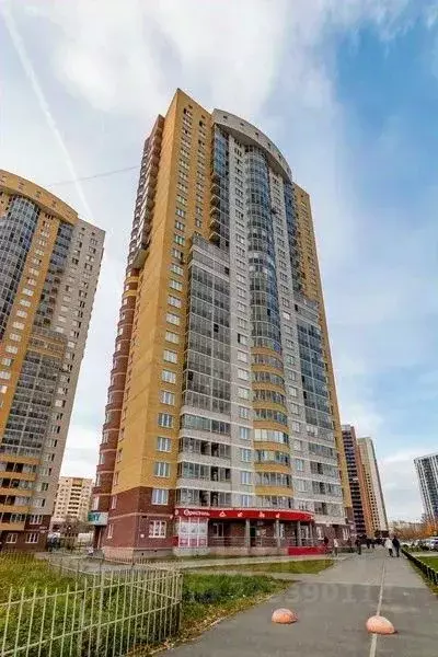 Комната Свердловская область, Екатеринбург ул. Машинная, 46 (10.0 м) - Фото 1