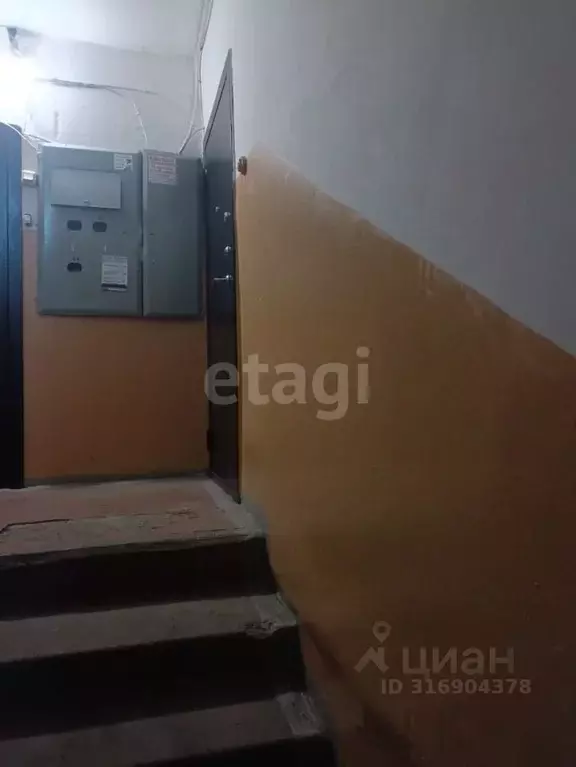 3-к кв. Белгородская область, Губкин ул. Раевского, 2 (63.2 м) - Фото 0