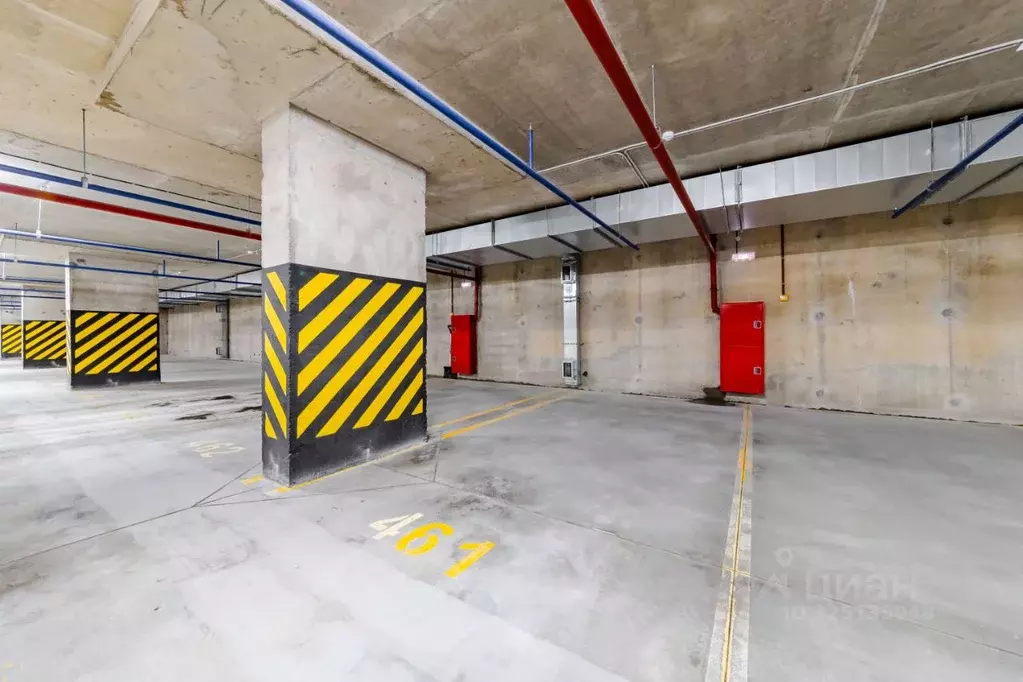 Гараж в Санкт-Петербург аллея Арцеуловская, 19 (13 м) - Фото 1