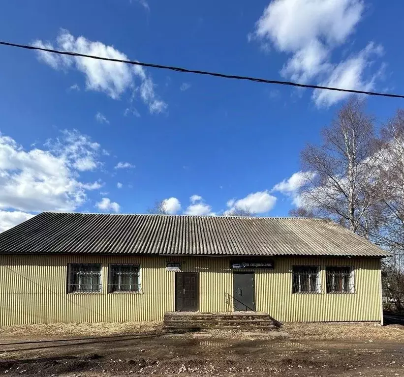 Торговая площадь в Ленинградская область, Тихвинский район, ... - Фото 1
