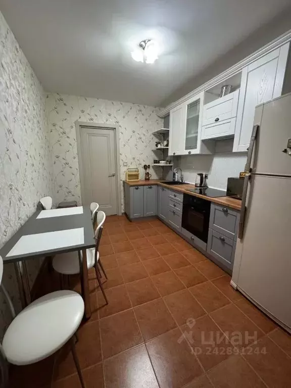 1-к кв. Рязанская область, Рязань Татарская ул., 91 (50.0 м) - Фото 2