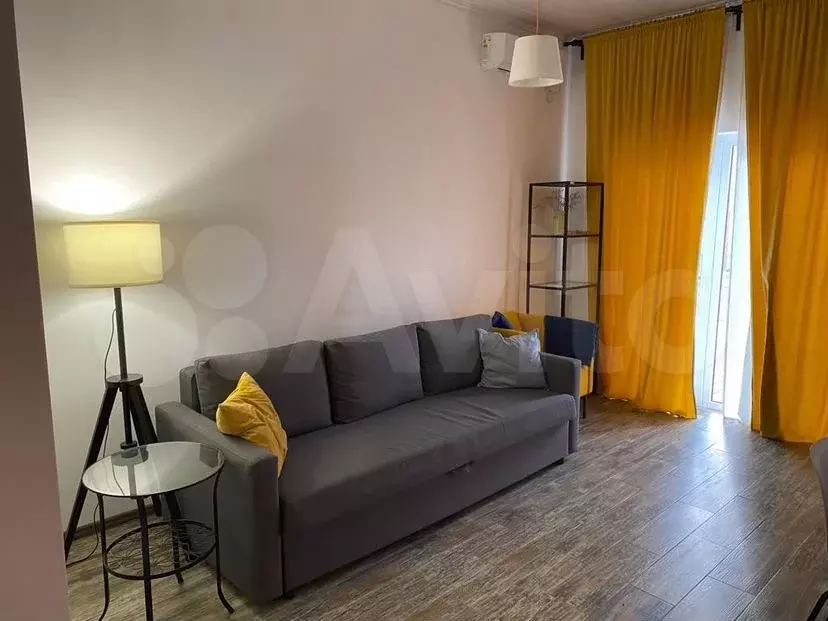 2-к. квартира, 70м, 1/2эт. - Фото 1