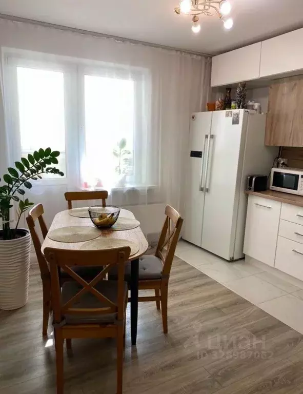 2-к кв. Краснодарский край, Новороссийск ул. Видова, 214 (70.0 м) - Фото 1