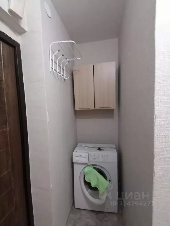 1-к кв. Татарстан, Зеленодольск ул. Ленина, 39А (32.0 м) - Фото 1