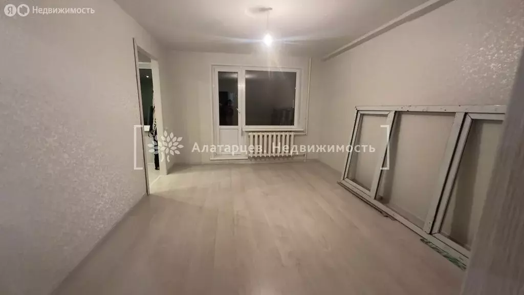 3-комнатная квартира: Томск, Рабочая улица, 9 (59.6 м) - Фото 1