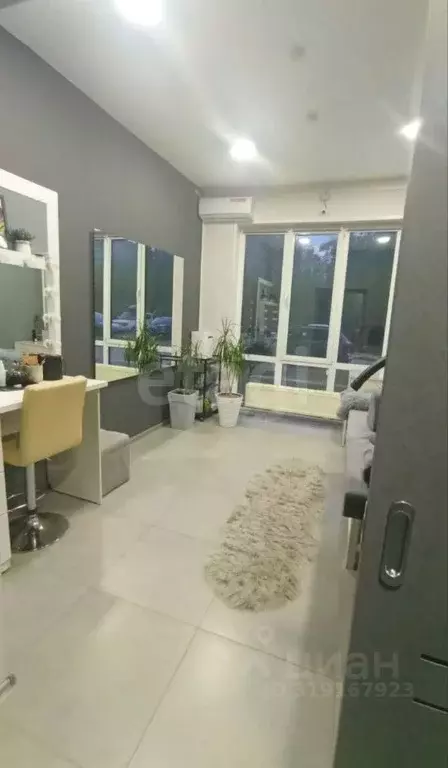 Офис в Удмуртия, Завьяловский район, с. Первомайский ул. Весенняя, 6 ... - Фото 1