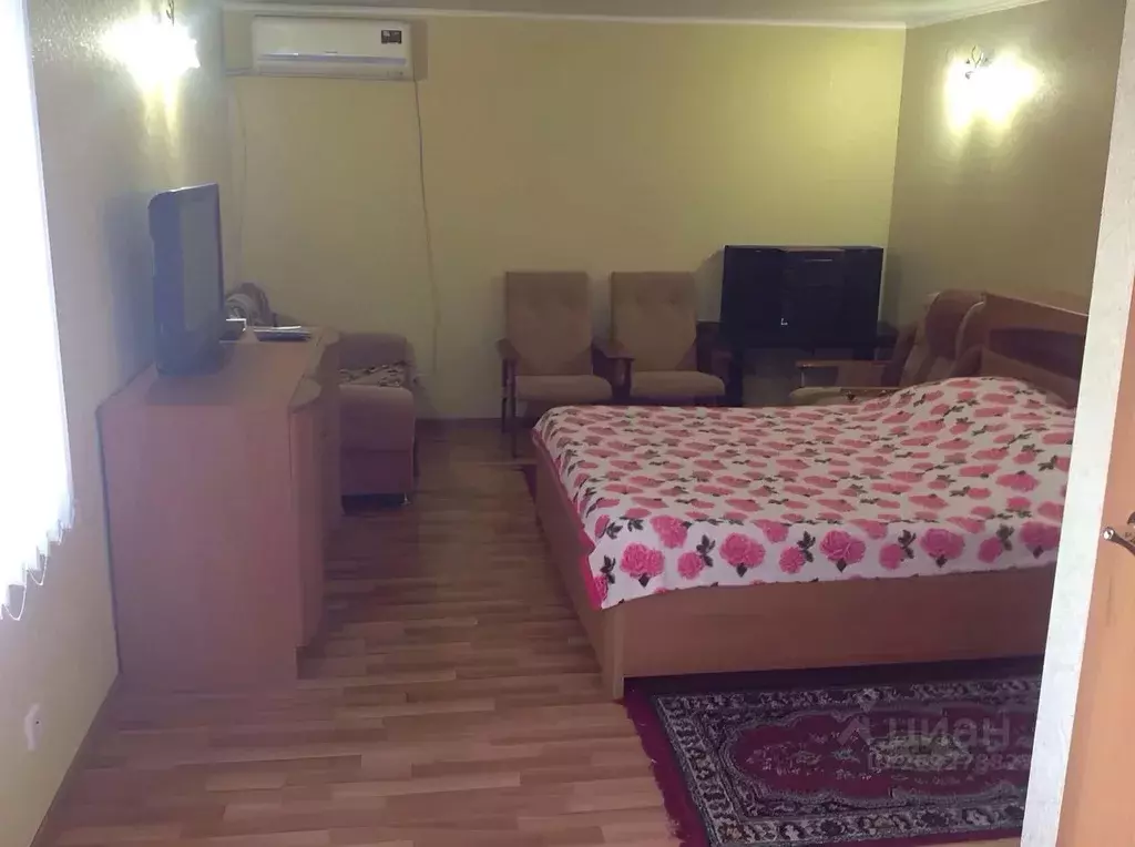 Дом в Краснодарский край, Ейск ул. Энгельса, 101 (60 м) - Фото 0