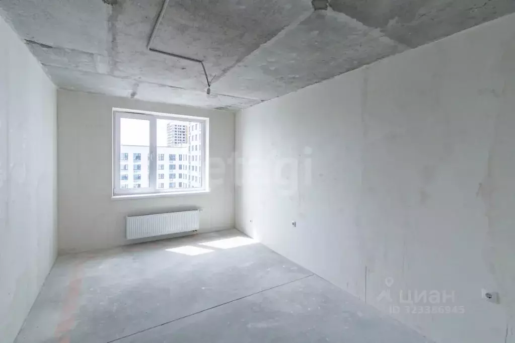 3-к кв. Тюменская область, Тюмень Харьковская ул., 72А (70.3 м) - Фото 1