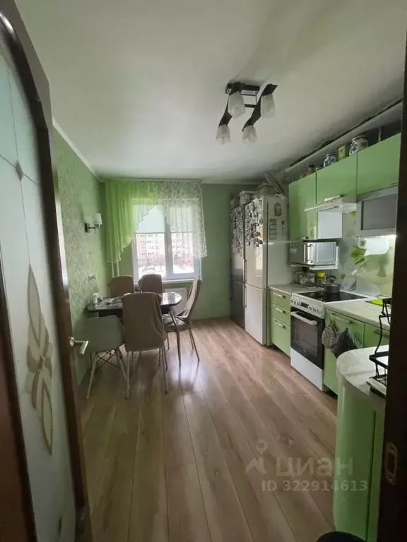 3-к кв. Ленинградская область, Колтуши Всеволожский район, ул. ... - Фото 0