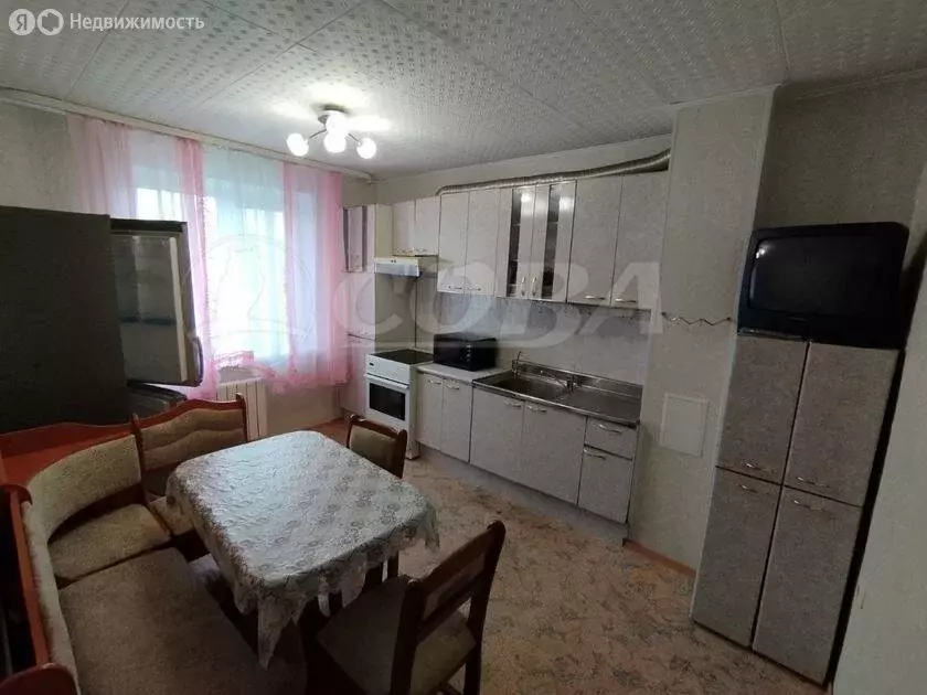 3-комнатная квартира: Тюмень, микрорайон Восточный, улица ... - Фото 2