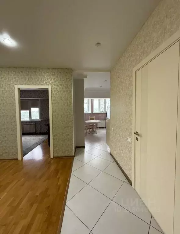 2-к кв. Кемеровская область, Новокузнецк Запорожская ул., 69А (72.0 м) - Фото 1