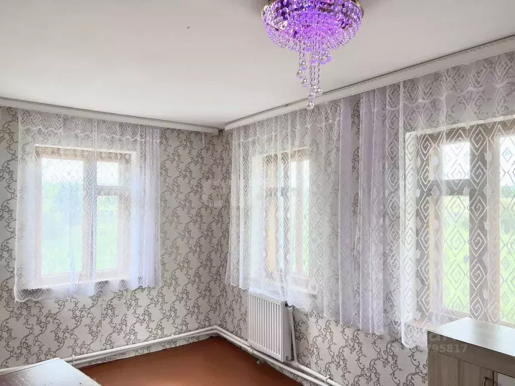 Дом в Башкортостан, Стерлибашевский сельсовет, д. Никольское ул. ... - Фото 1