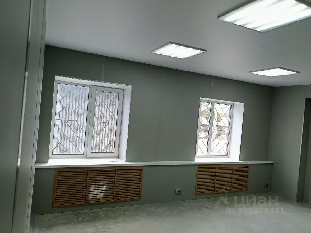 Офис в Курганская область, Курган просп. Машиностроителей, 31к2 (25 м) - Фото 1