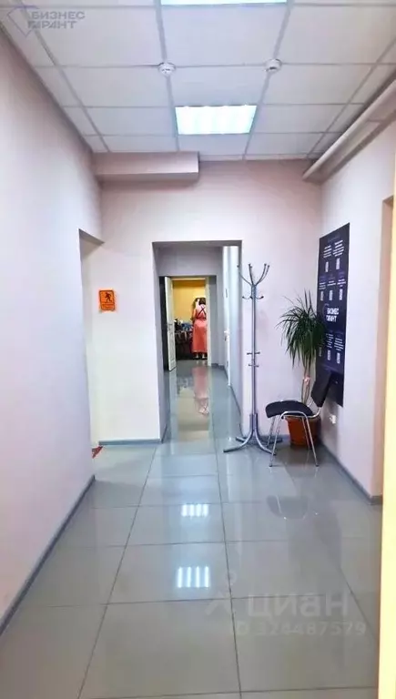 Помещение свободного назначения в Самарская область, Тольятти ... - Фото 1