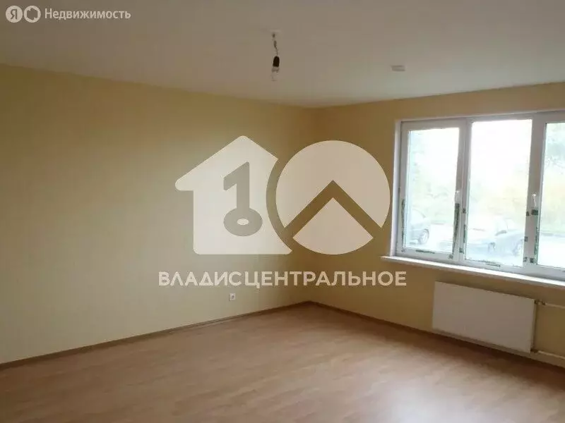 2-комнатная квартира: Новосибирск, улица Панфиловцев, 5 (66.7 м) - Фото 1