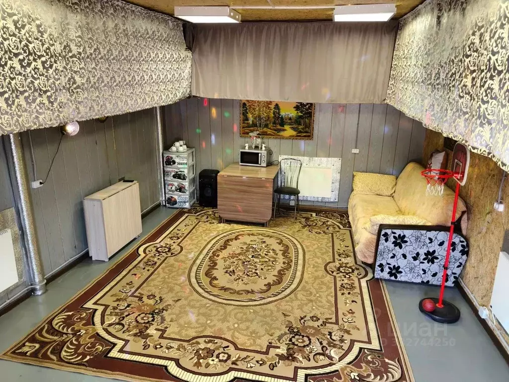 Гараж в Ямало-Ненецкий АО, Новый Уренгой 2-й мкр, ул. ... - Фото 1