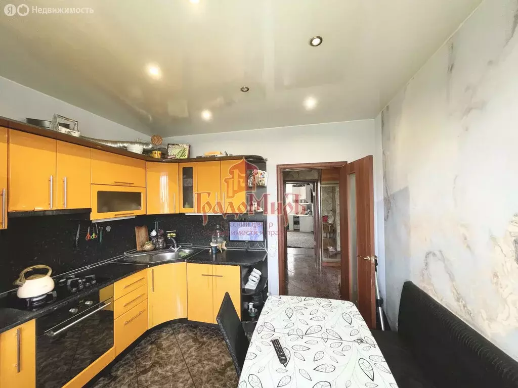 2-комнатная квартира: Александров, улица Королёва, 4к2 (66.7 м) - Фото 1