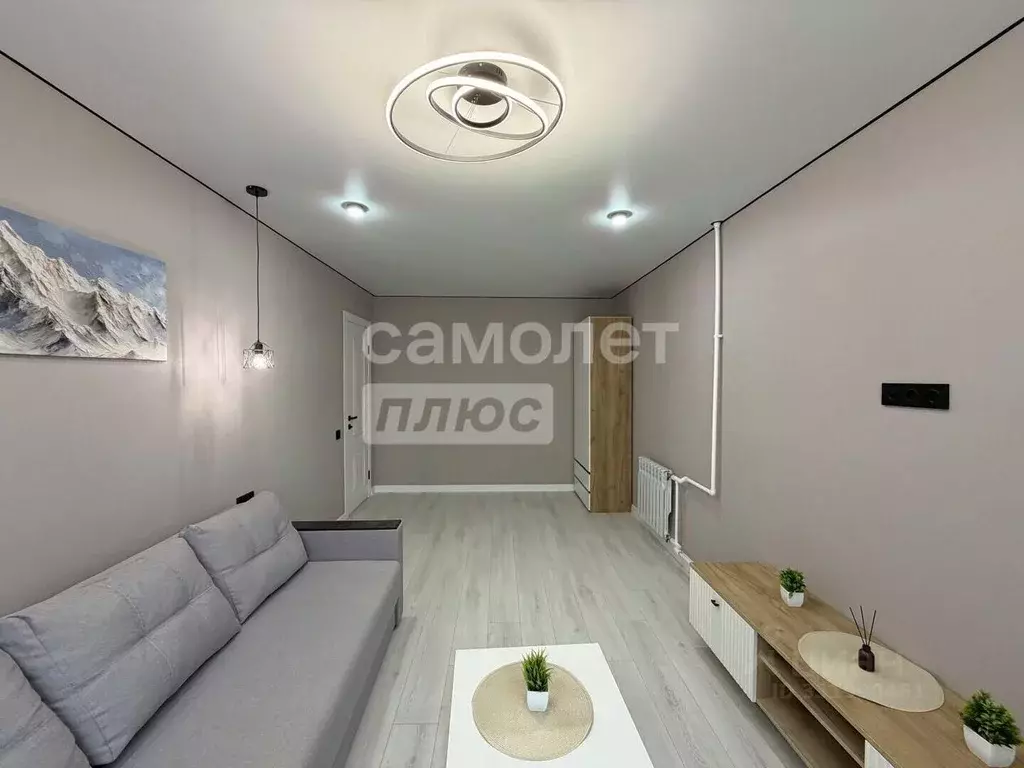 2-к кв. Пензенская область, Каменка Коммунистическая ул., 47 (45.5 м) - Фото 1