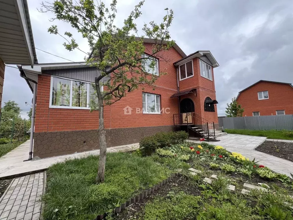 Дом в Московская область, Луховицы ул. Карла Маркса, 26 (220 м) - Фото 1