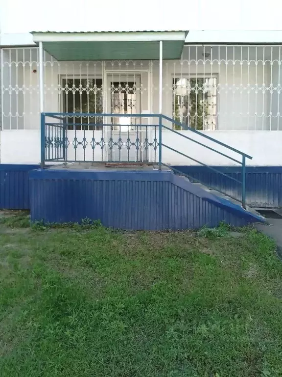 Помещение свободного назначения в Саратовская область, Калининск ... - Фото 1