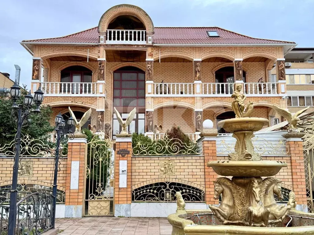 Дом в Краснодарский край, Анапа ул. Горького, 16 (811 м) - Фото 1