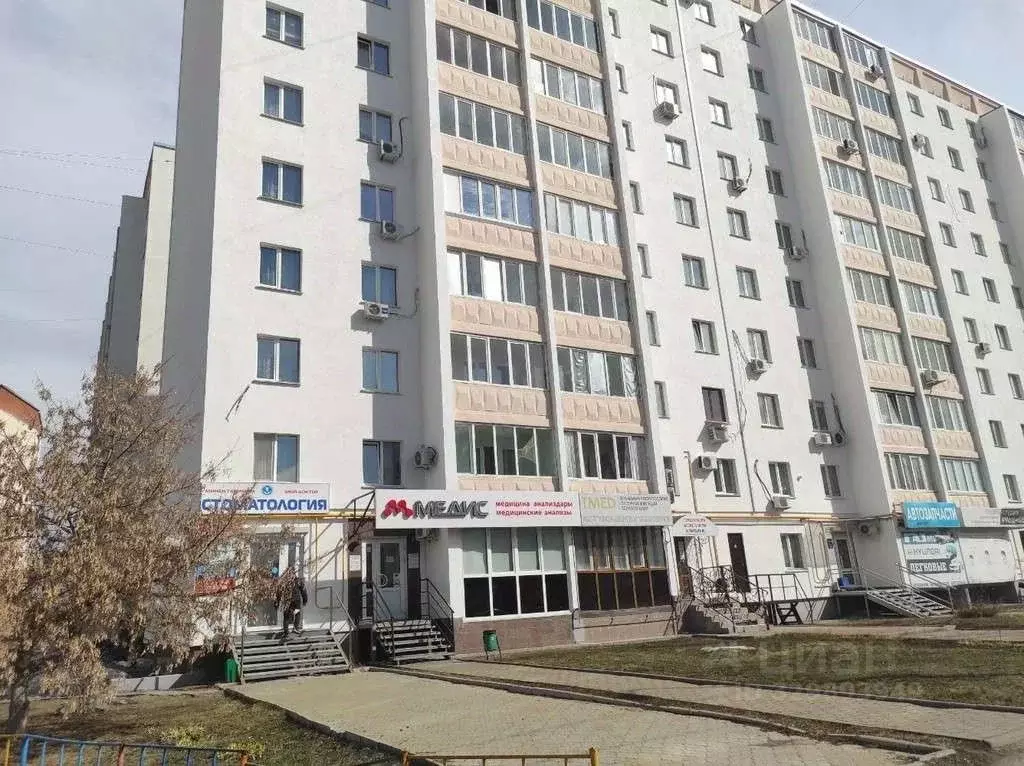 1-к кв. Башкортостан, Уфа ул. Юрия Гагарина, 64 (31.9 м) - Фото 1