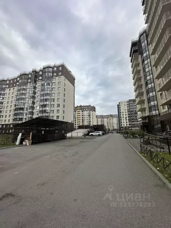 Гараж в Санкт-Петербург Солнечный Город жилой комплекс (14 м) - Фото 1