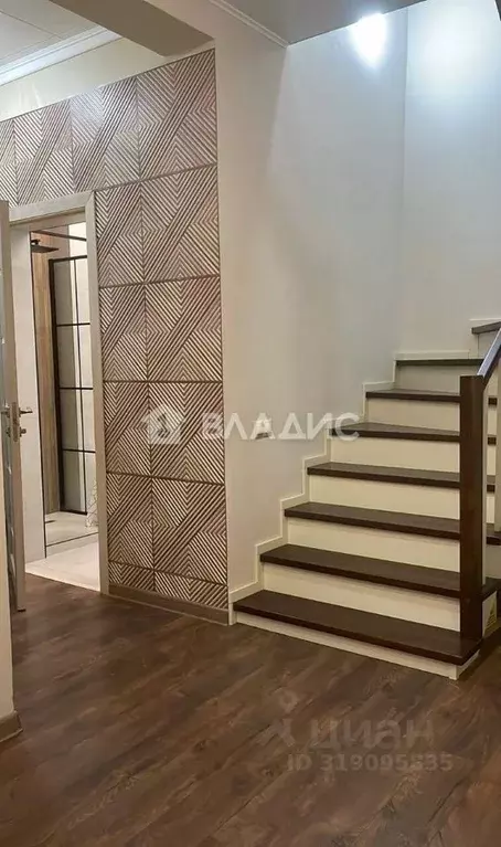 Дом в Калининградская область, Гурьевск пер. Березовый, 35 (155 м) - Фото 1