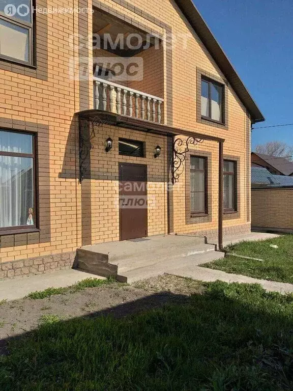 Дом в Михайловск, Лазурная улица, 1 (180 м) - Фото 1