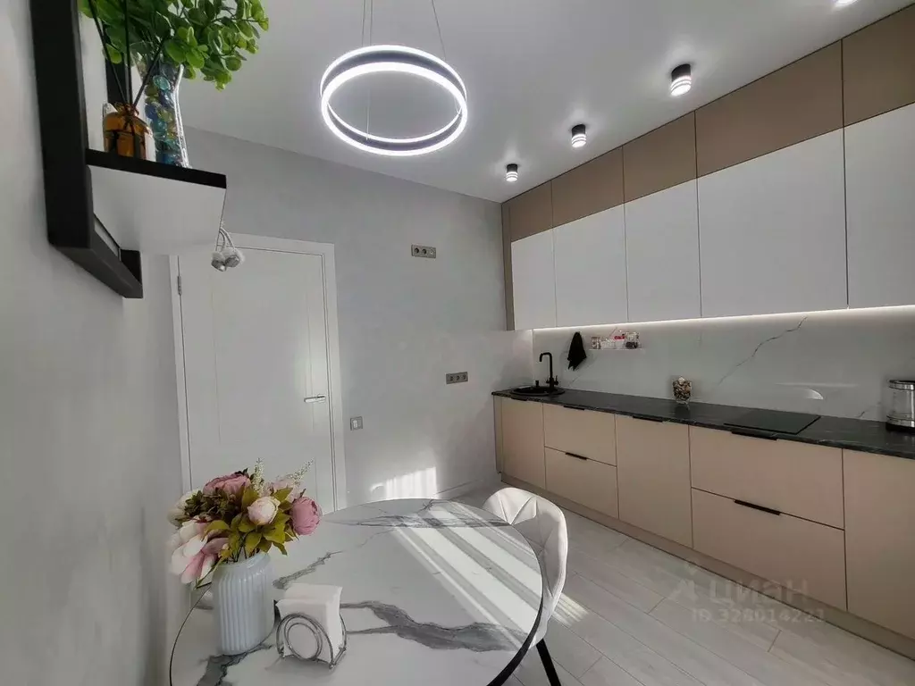 1-к кв. Крым, Симферополь просп. Александра Суворова, 15к5 (33.0 м) - Фото 1