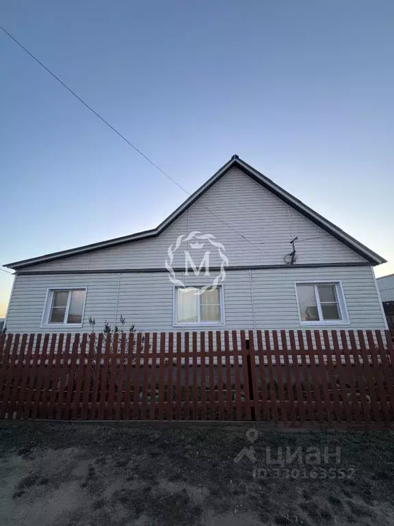 Дом в Бурятия, Иволгинский район, Гурульбинское с/пос, с. Поселье, ... - Фото 1