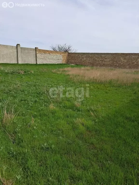 Участок в село Витино, Винницкая улица (9.5 м) - Фото 0