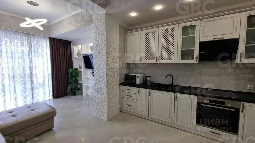 2-к кв. Краснодарский край, Сочи Мамайка мкр, ул. Крымская, 89 (45.0 ... - Фото 1